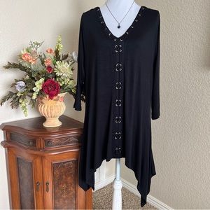 Belldini Shark Bite Tunic Top